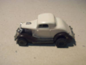 34fordcoupewhitbrownrepaint.jpg