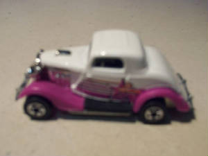 34fordcoupewhitepinkish.jpg