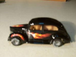 40ford2drblackredflame.jpg