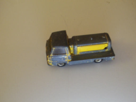 dinkyb4.jpg